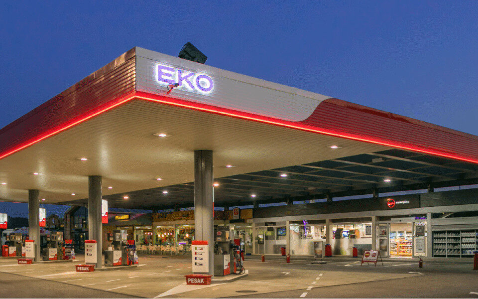 photo site 1920x720 RALLY pratirio serbia